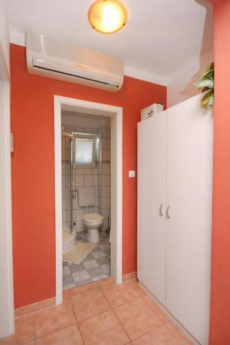 Apartments With A Parking Space Banjol (rab) - 5071