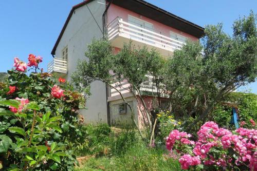 Apartments With A Parking Space Barbat (rab) - 4988