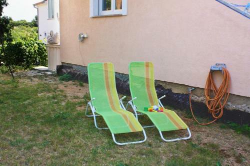 Apartments With A Parking Space Barbat (rab) - 5002