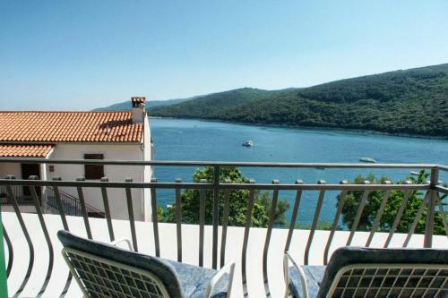 Hostal Twin Room Rabac 3016a