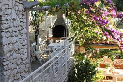 Rabac Apartment Sleeps 5 Air Con Wifi