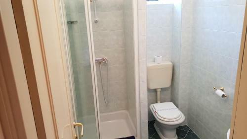 Hostal Rooms By The Sea Rava (dugi Otok) - 15880