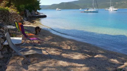 Hostal Rooms By The Sea Rava (dugi Otok) - 15880