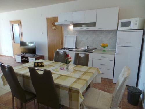 Apartments In Ravni/istrien 30442
