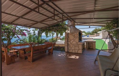 One-bedroom Apartment In Labin