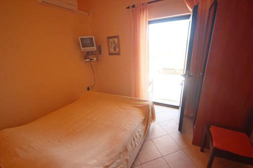 Apartments Njaco