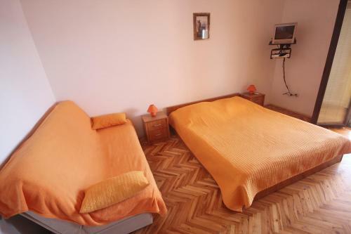 Apartments Njaco