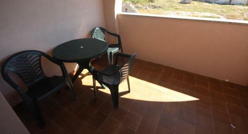 Apartments Njaco