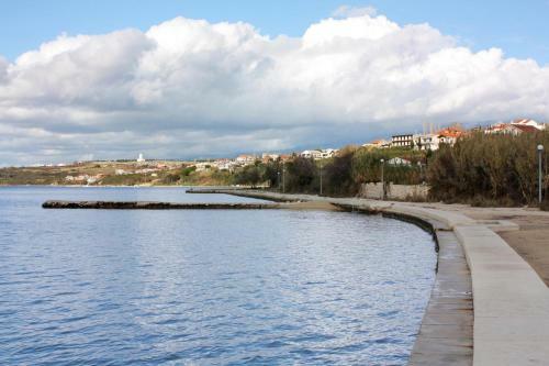 Apartment Rtina - Miocici 13072a