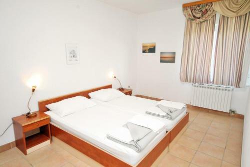Apartment Rtina - Miletici 3257j