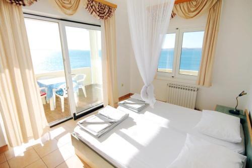 Apartment Rtina - Miletici 3257h