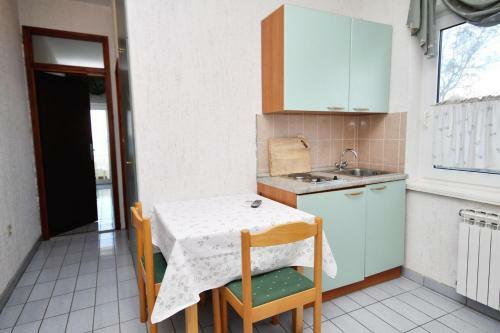 Apartment Rtina - Miletici 3257d