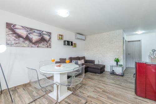 Mathieu Holiday Home