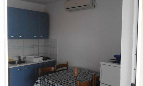 Apartment Razanac 13707b