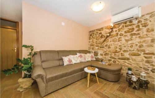 Two-bedroom Holiday Home In Razanac