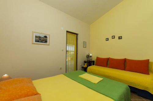 Hostal Apartments Suzana