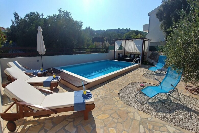 Apartamentos Holiday Home Diana