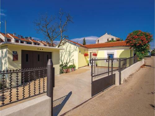 Two-bedroom Holiday Home In Rijeka