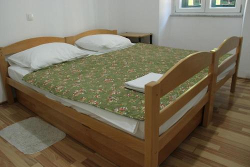 Apartments With Wifi Rijeka - 14061