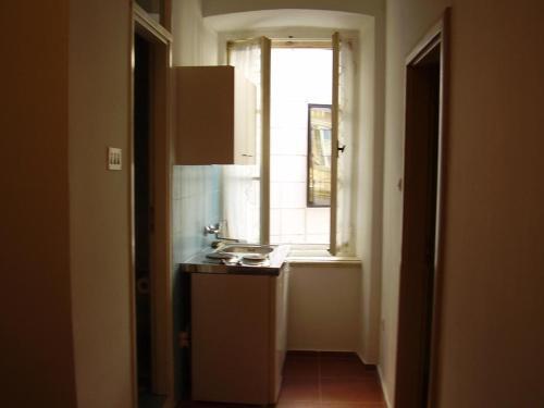 Apartments With Wifi Rijeka - 13227