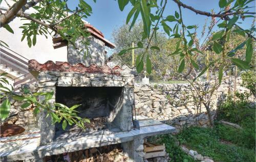 Two-bedroom Apartment In Dogac