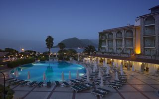 Hotel Marti La Perla