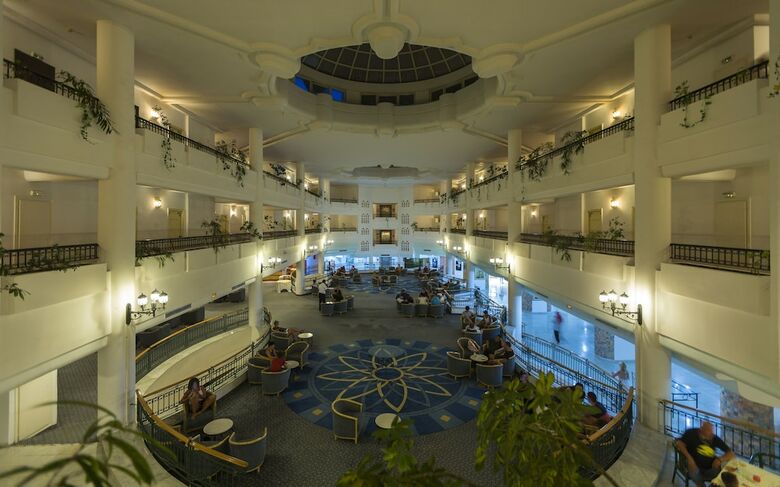 Hotel El Mouradi Skanes