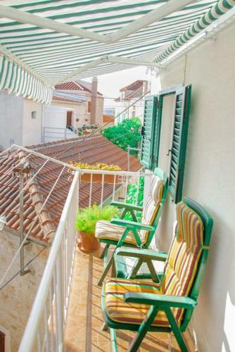 Seaside Holiday House Rogoznica - 5258