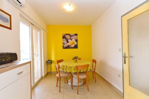 Apartment Monfiorenzo 1551
