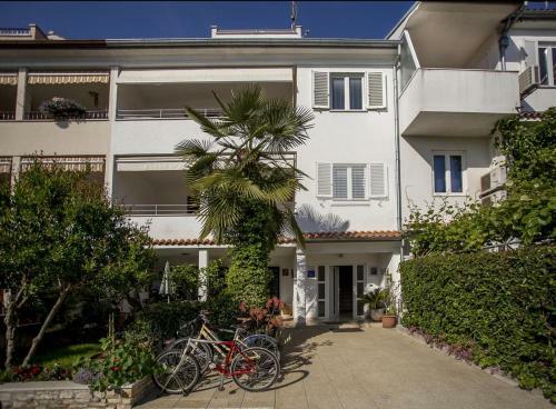 Apartments With A Parking Space Rovinj - 13462