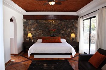 Hotel Villa Mexicana Golf And Equestrian Resort