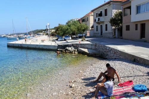 Apartments By The Sea Sali (dugi Otok) - 8121