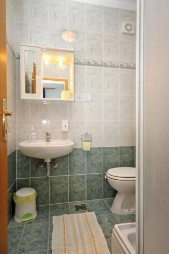 Apartments By The Sea Selce (crikvenica) - 5206