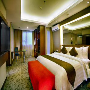 Aston Pluit Hotel & Residence