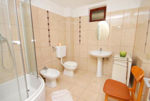 Apartments With A Parking Space Senj - 5559