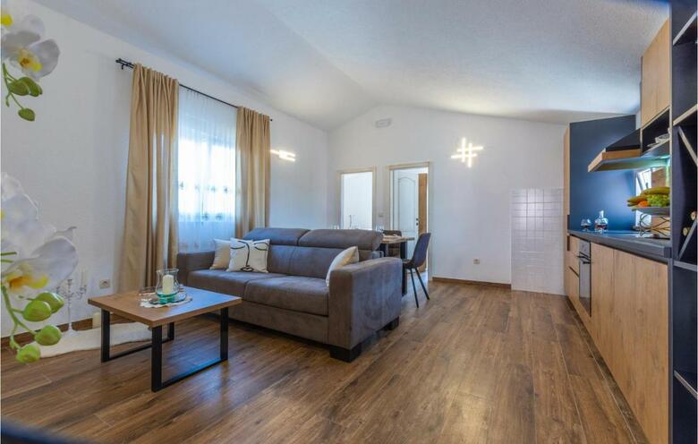 Holiday Home Sestanovac Put Zezevice