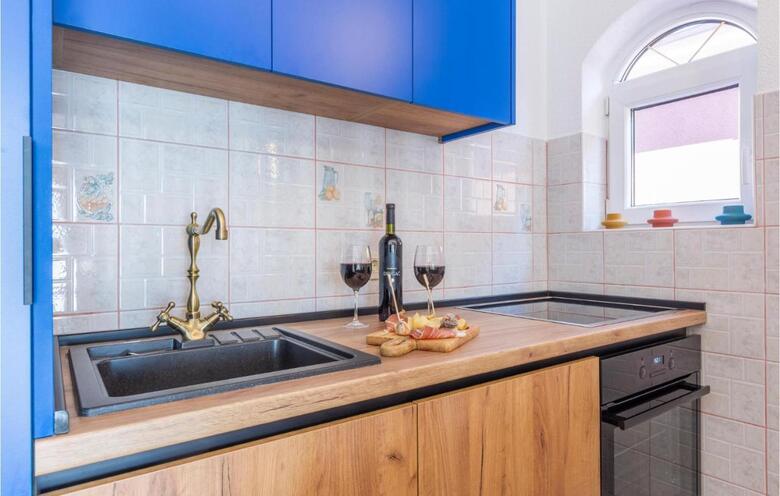 Holiday Home Sestanovac Put Zezevice