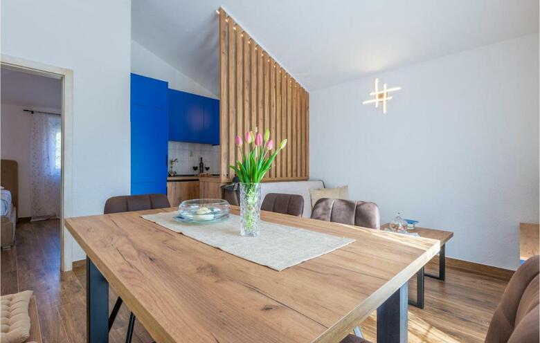 Holiday Home Sestanovac Put Zezevice