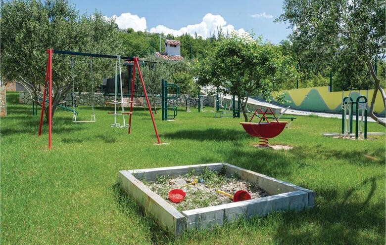 Holiday Home Sestanovac Put Zezevice