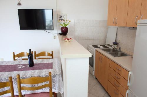 Apartments In Sevid 7328