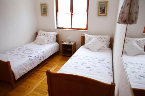 Apartments In Sevid 7328