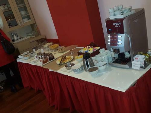 Hostal Guest House Zeba & Riviera