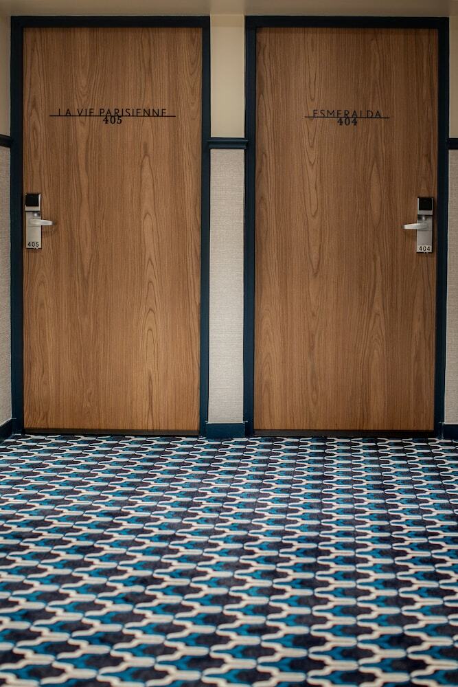 Lyric Hotel Paris