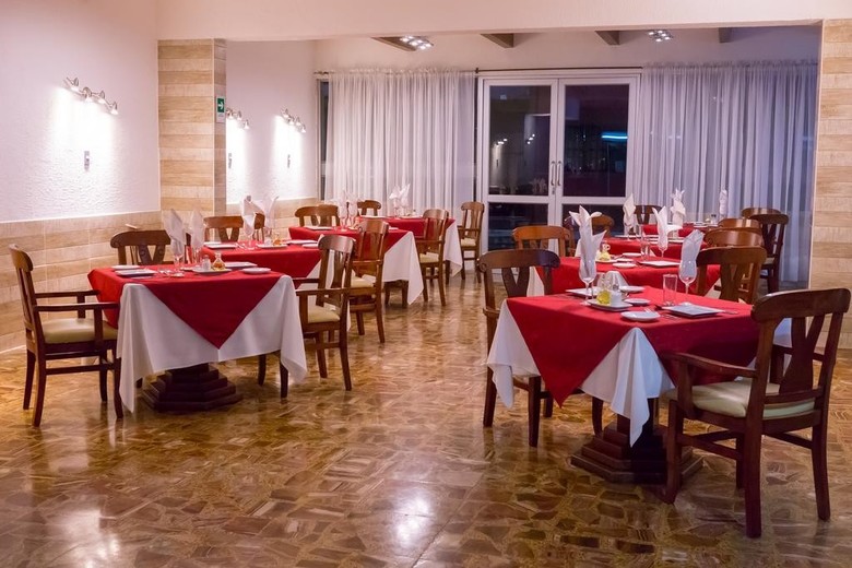 Hotel Amaru