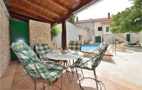 Holiday Home Smilcic 53