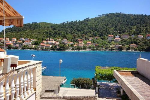 Apartments By The Sea Brna (korcula) - 10057