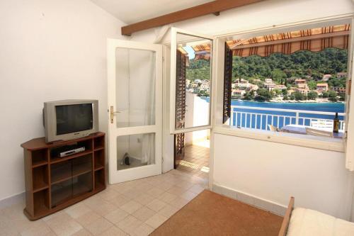 Apartments By The Sea Brna (korcula) - 10057