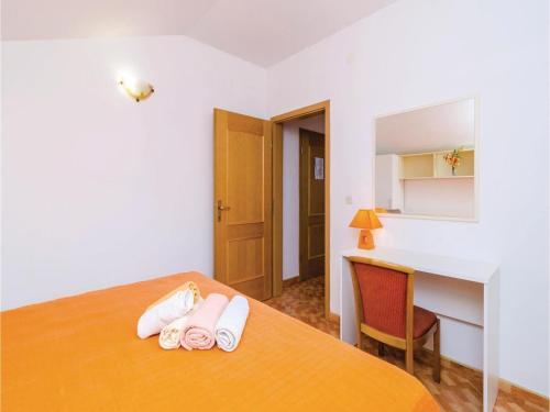 Three-bedroom Apartment In Sobra