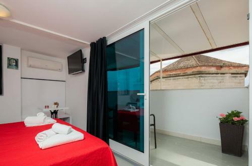 Apartamentos Plr-peristyle Luxury Rooms