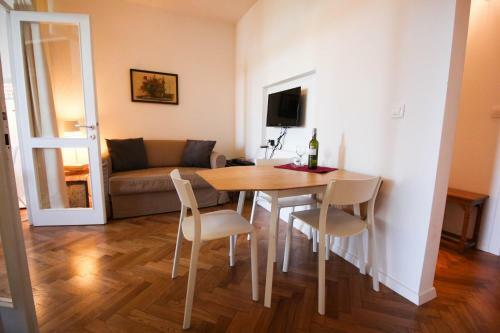 Luxury Living Apartments